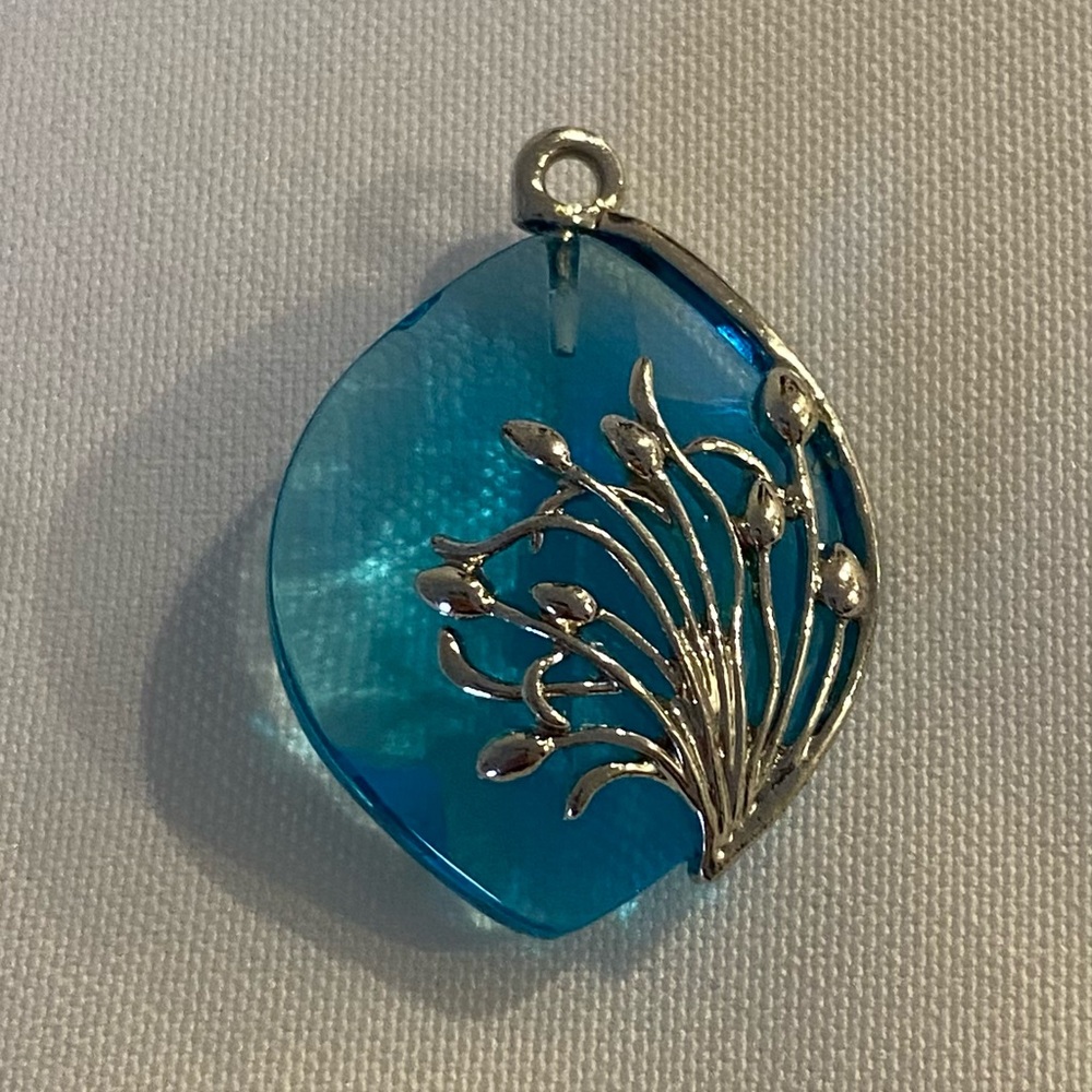 Crystal Blue Silver Pendant